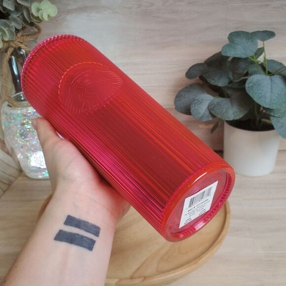 NEW Starbucks 2023 Summer Pleated Neon Magenta Venti Tumbler * - Picture 4 of 7